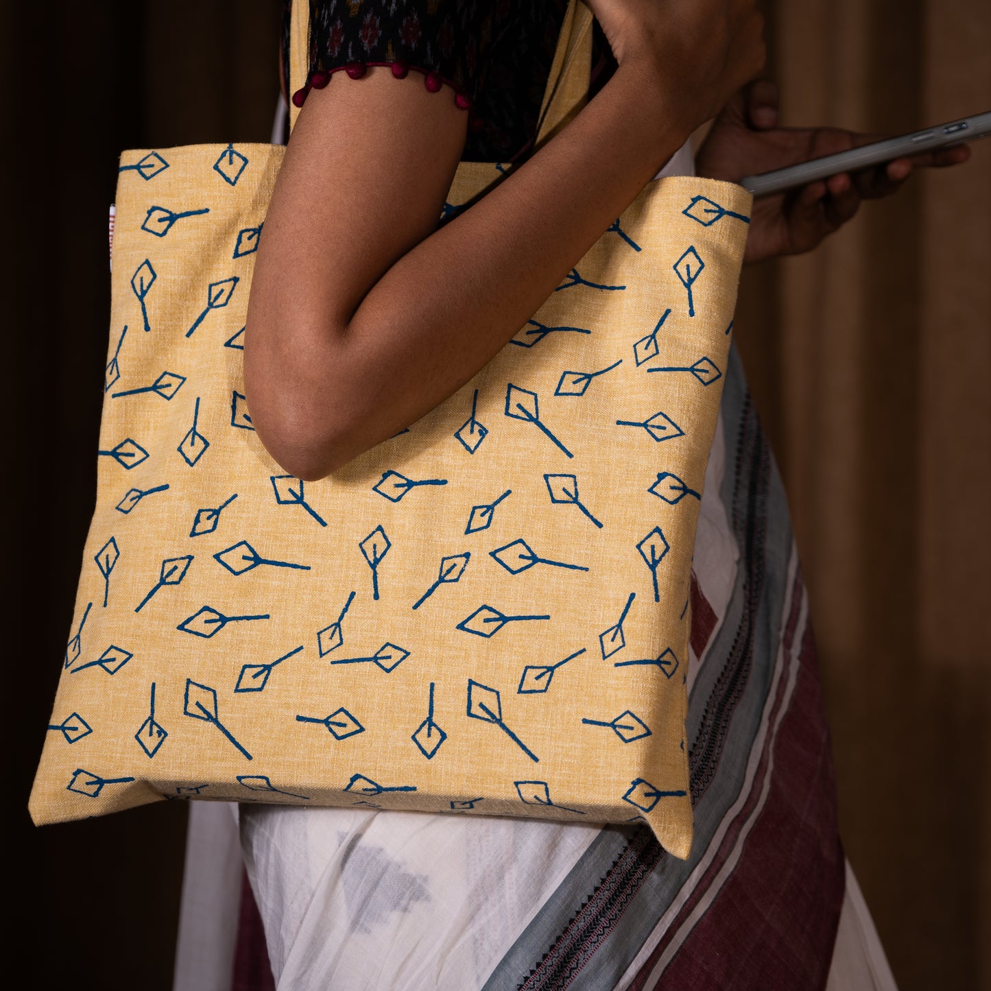 Golden Glow Gifting Bag