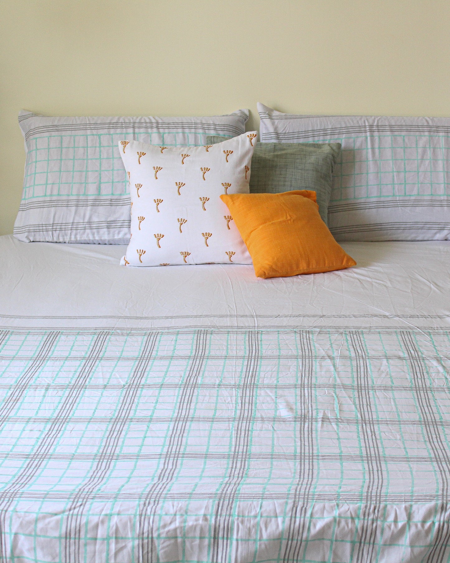 Madras Checks Fitted Bedsheet