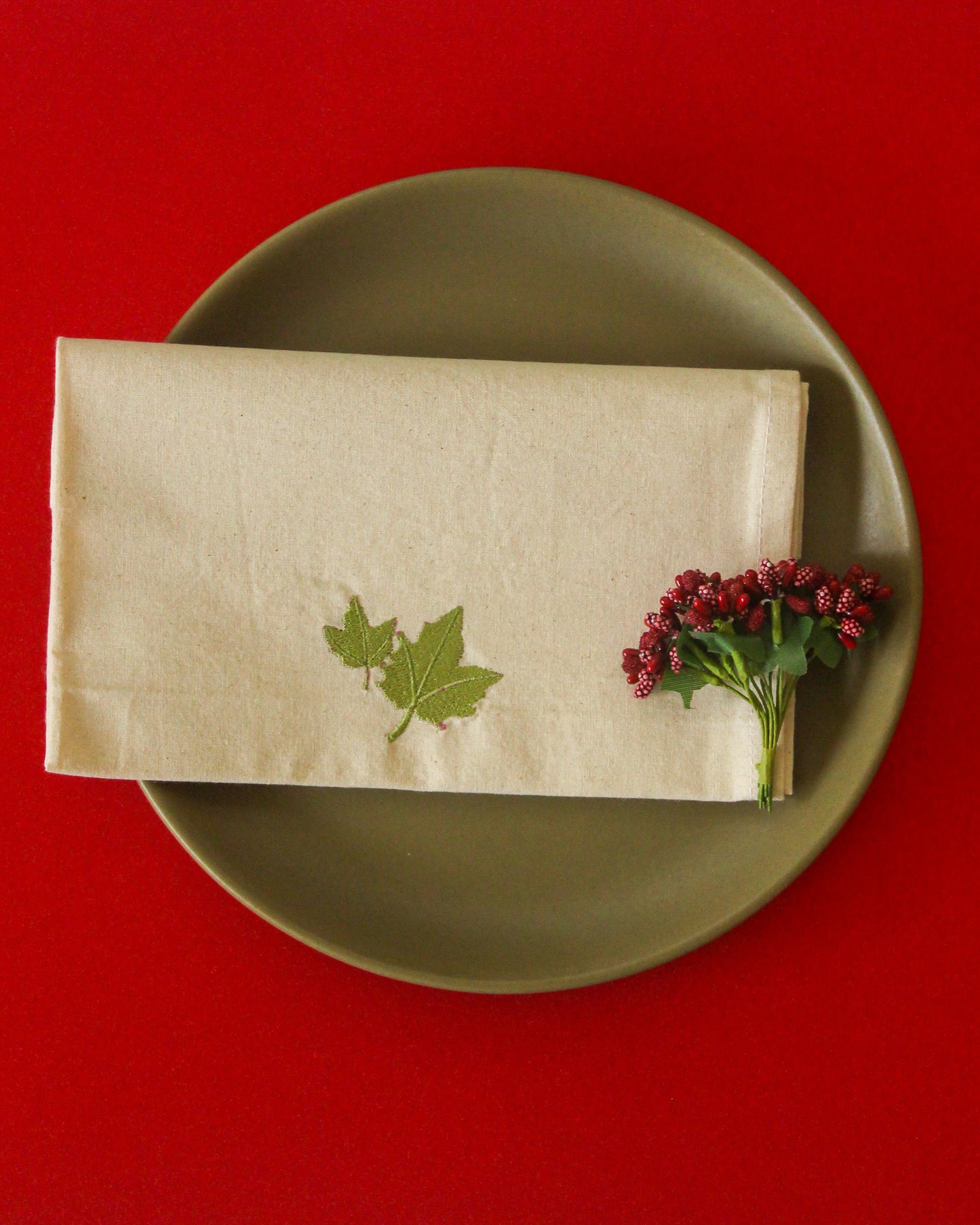 Embroidered Clover Napkin Set