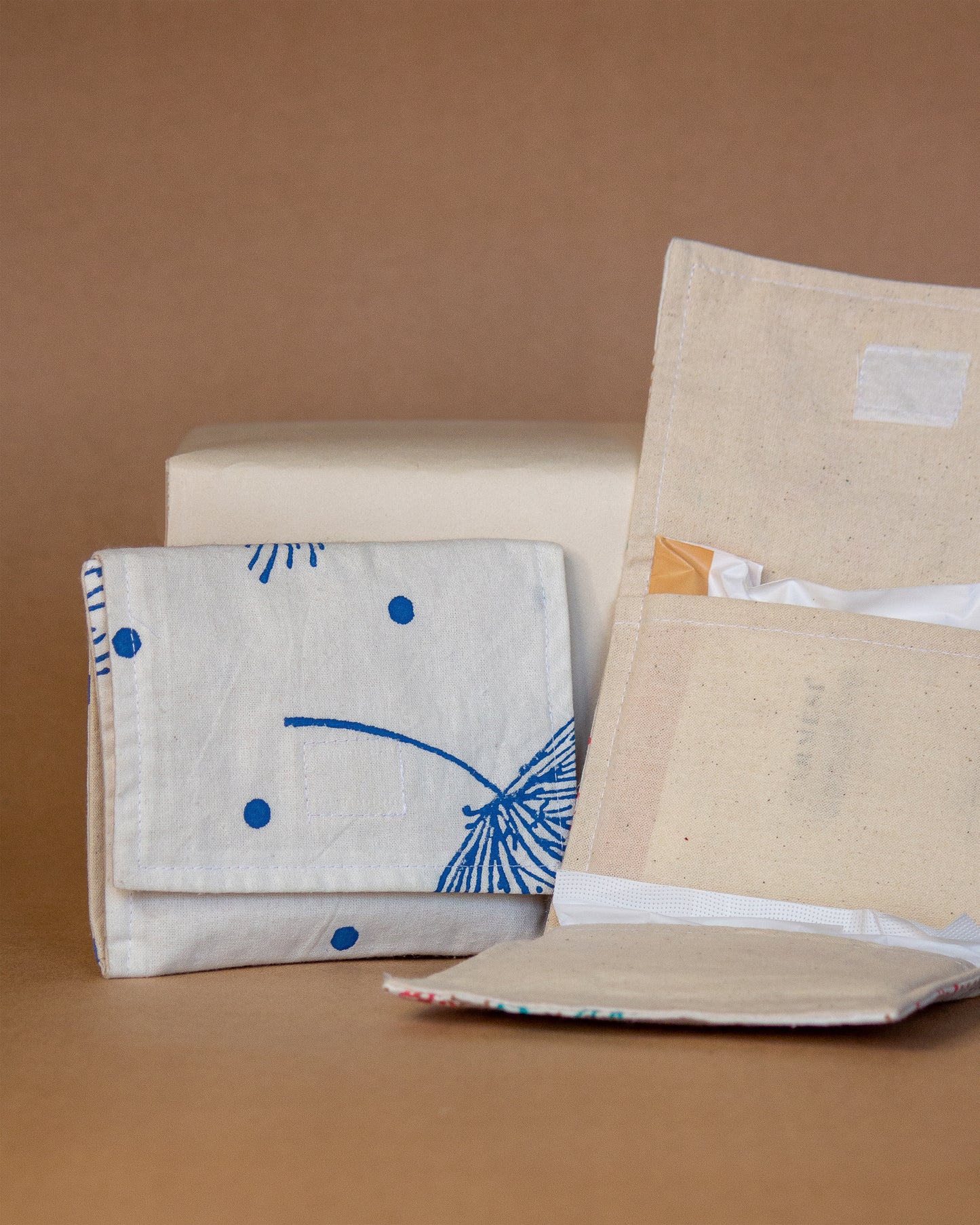 Blue Dandelion Sanitary Napkin Pouch