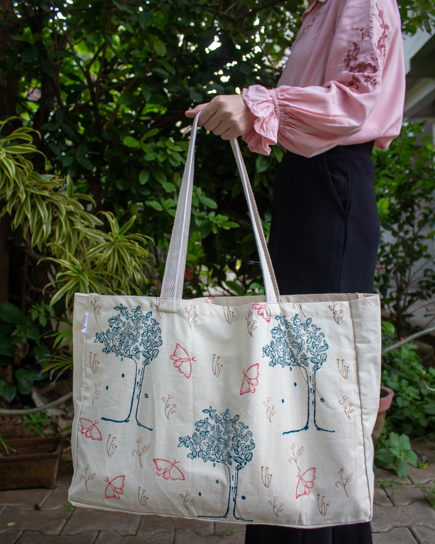 Garden Market Tote Bag