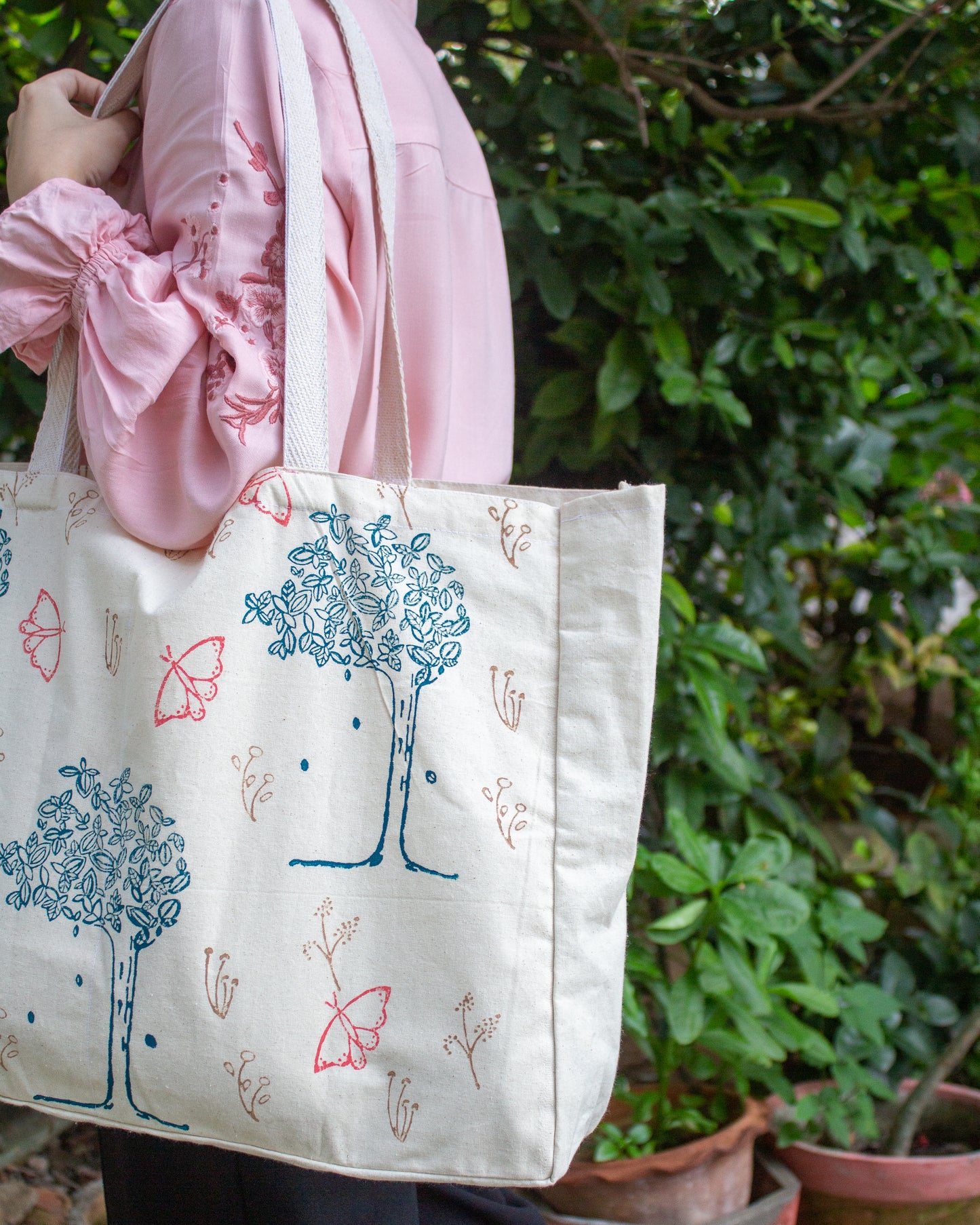 Garden Market Tote Bag