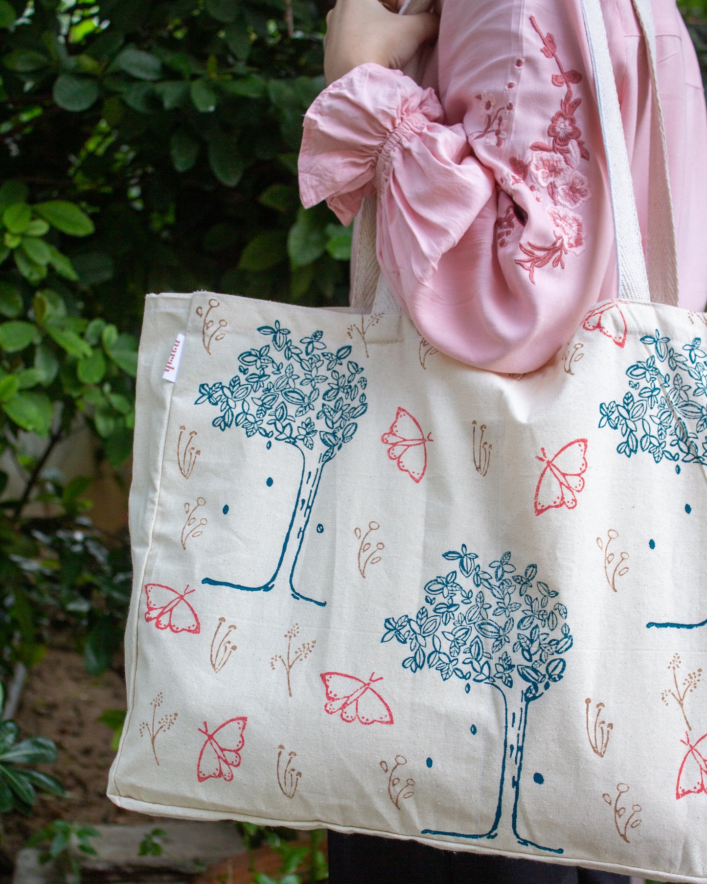 Garden Market Tote Bag