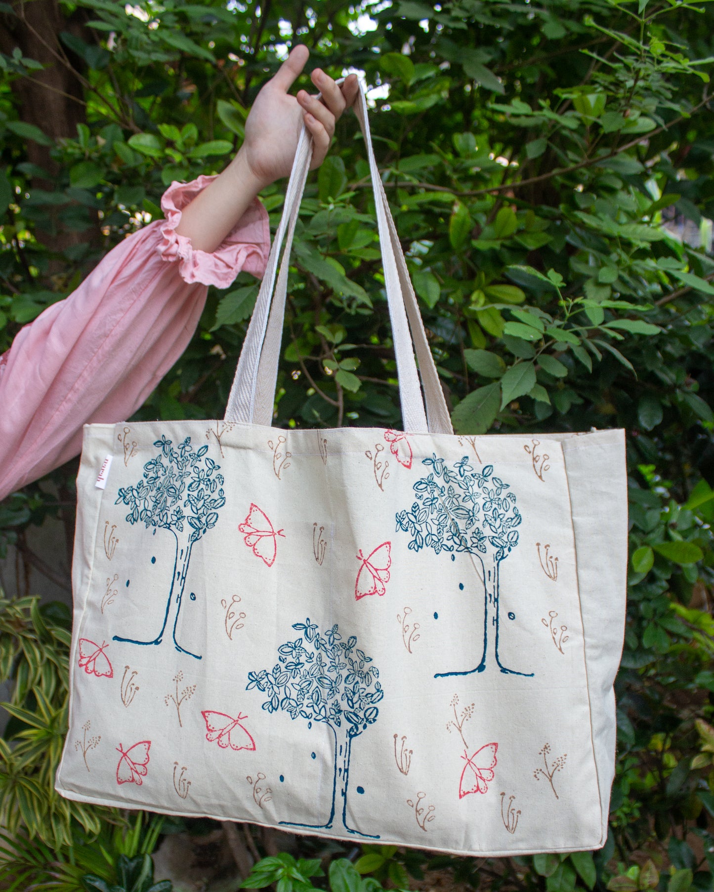Garden Market Tote Bag