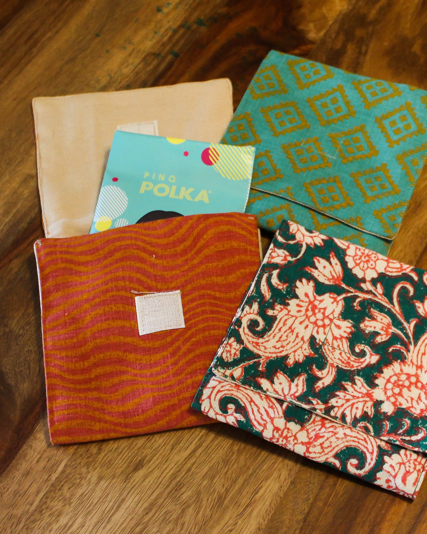 Red Dune Sanitary Napkin Pouch