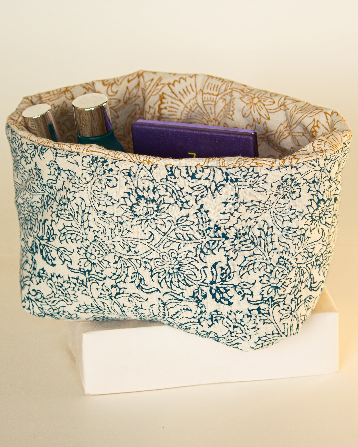 Blue Floral Print Organiser